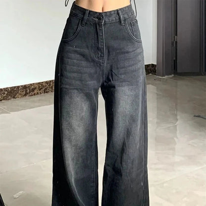 Sculpted Silhouette Wide‑Leg Jeans