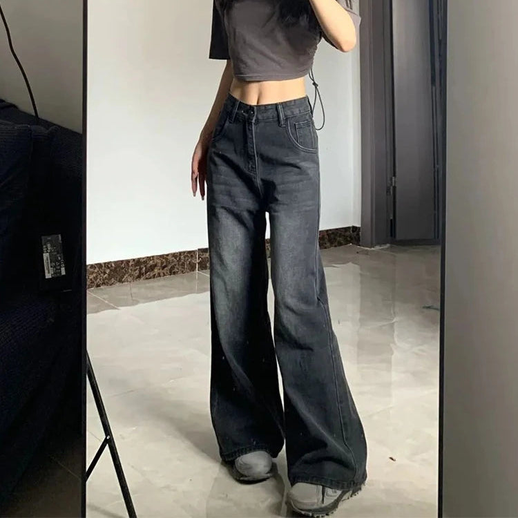 Sculpted Silhouette Wide‑Leg Jeans